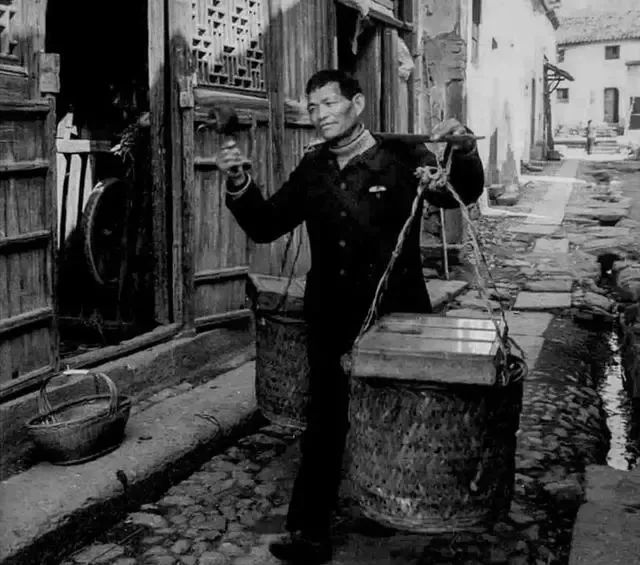 1678960757129217.jpg 1678960757129217.jpg